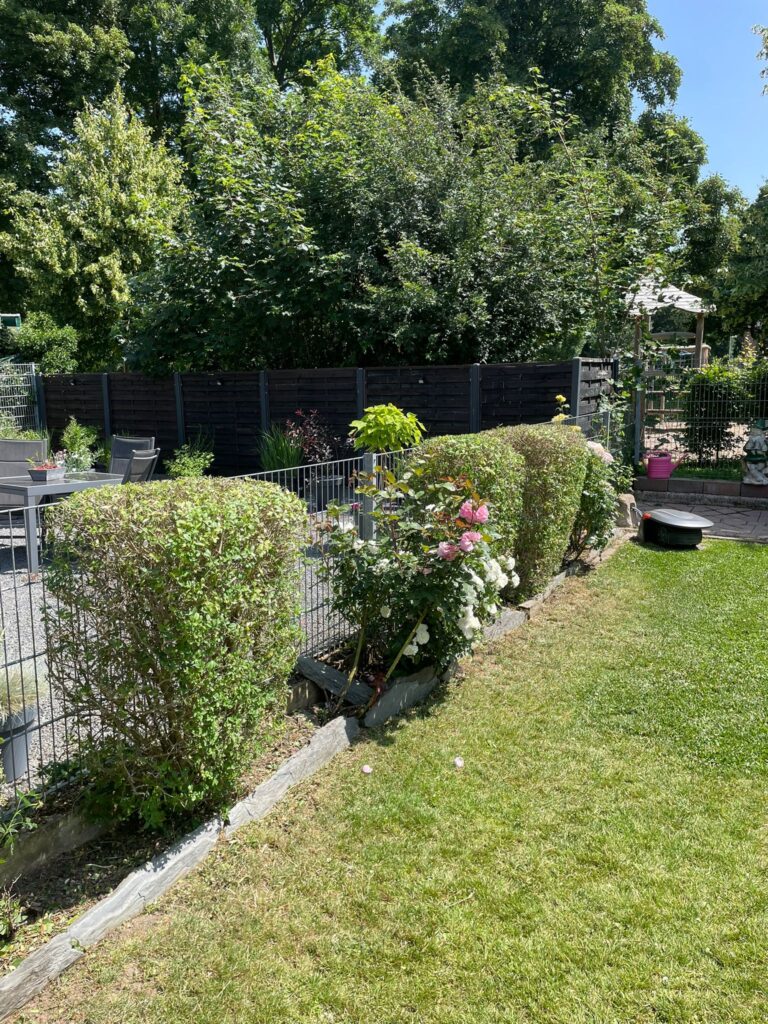 Gartenpflege? Schneider Hausmeister und Gartenservice in Wesseling hilft umgehend.